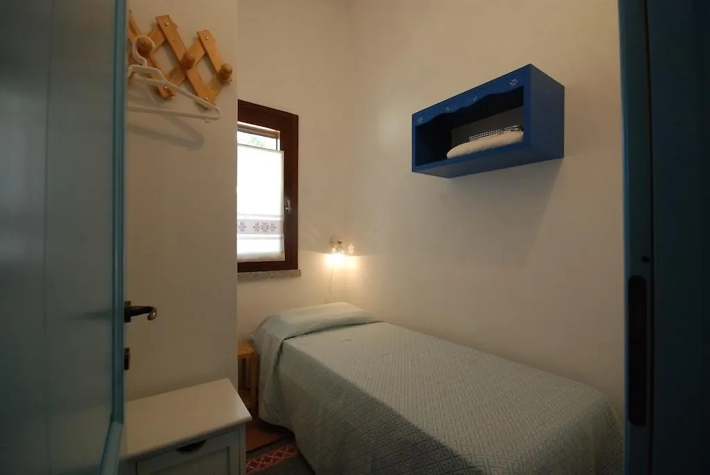 Is Cannisonis Torre dei Corsari Apartment